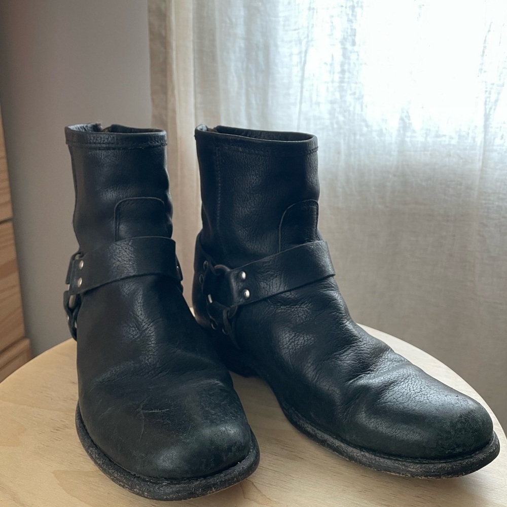Frye Phillip Harness Boots size 7